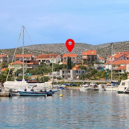 Apartments And Rooms With Parking Space Marina, Trogir - 5953 ภายนอก รูปภาพ