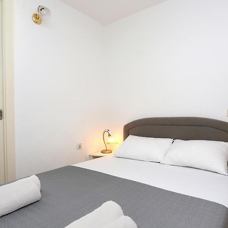 Apartments And Rooms With Parking Space Marina, Trogir - 5953 ภายนอก รูปภาพ